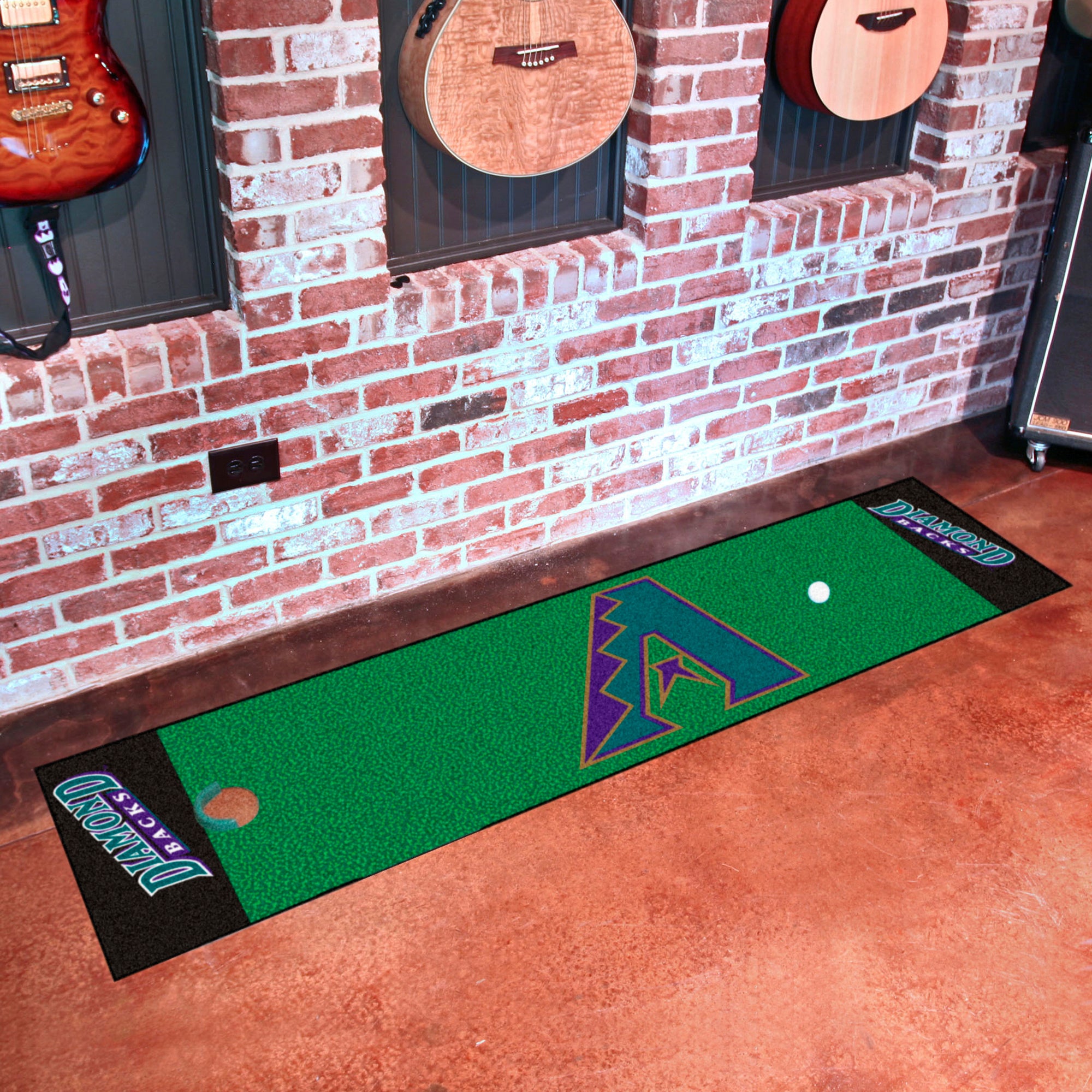 FANMATS, MLB - Arizona Diamondbacks  Retro Collection Putting Green Mat - 1.5ft. x 6ft. - (1998)