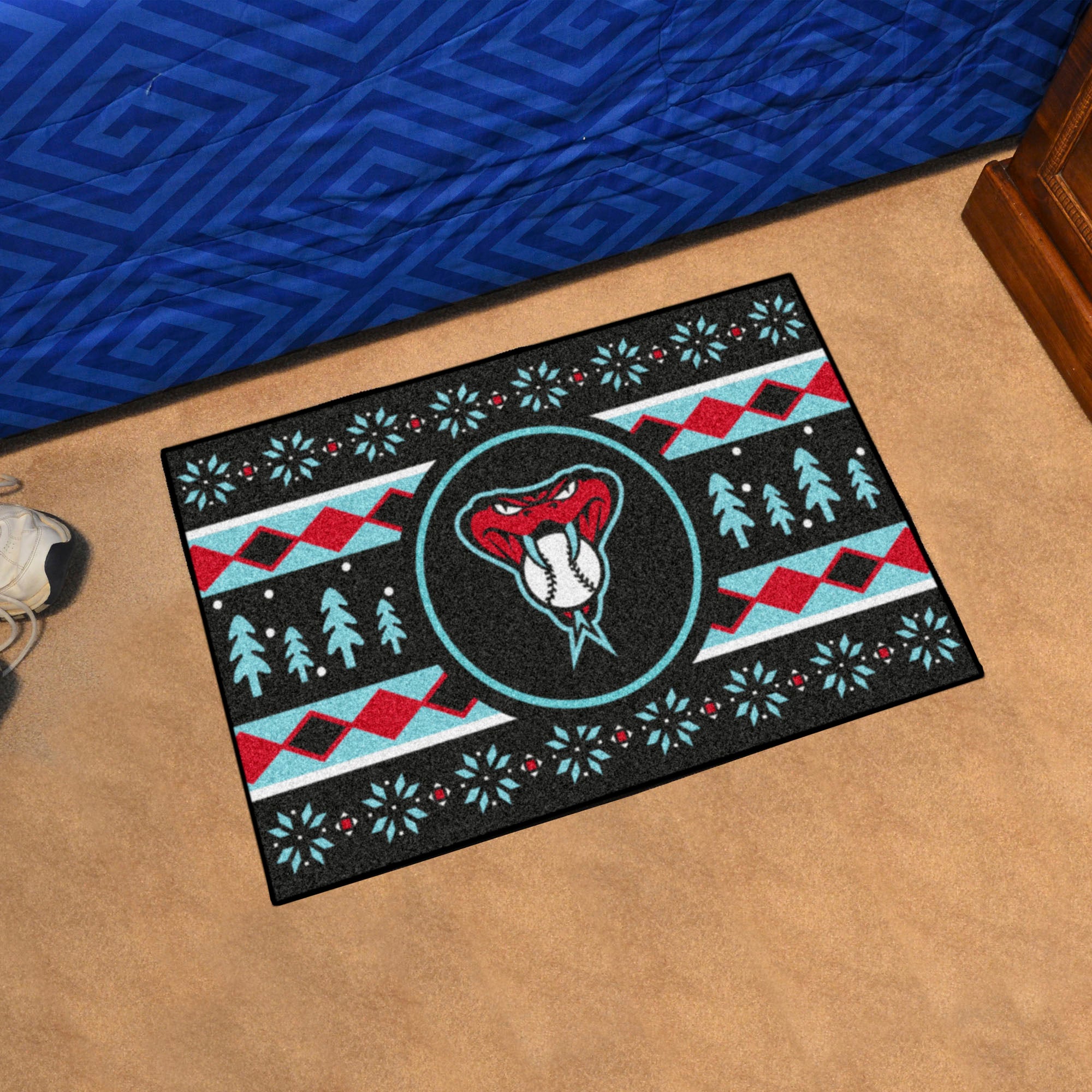 FANMATS, MLB - Arizona Diamondbacks Snake Holiday Sweater Rug - 19in. x 30in.