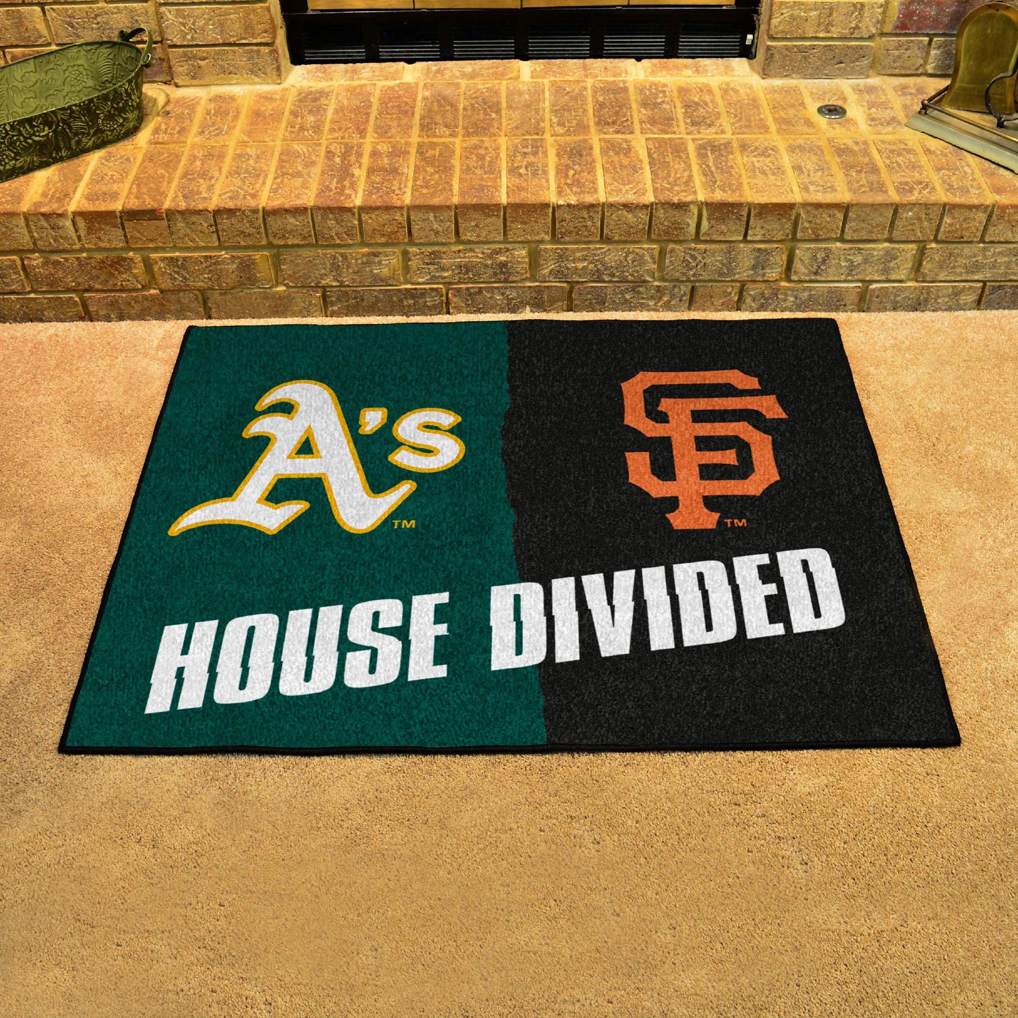 FANMATS, MLB House Divided - Athletics / Giants House Divided Rug