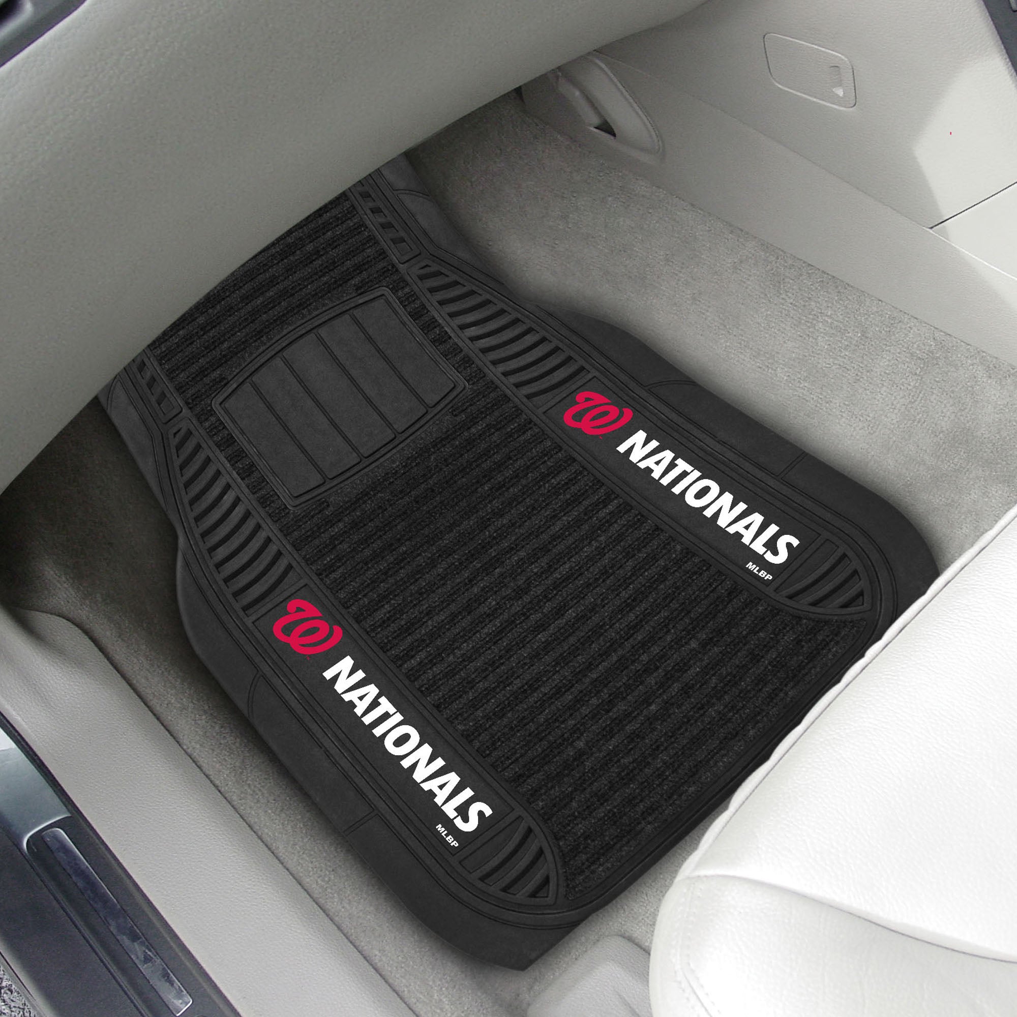 FANMATS, MLB - Washington Nationals 2 Piece Deluxe Car Mat Set